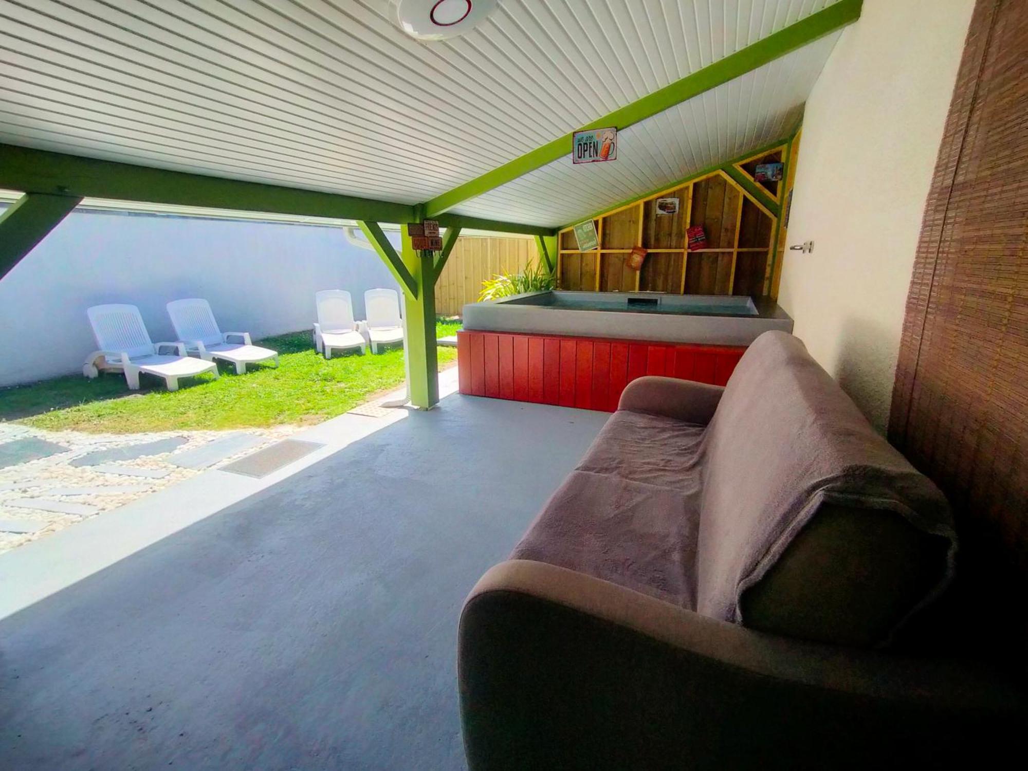 Gite Avec Piscine Et Espace Bien-Etre Partages Entre Bordeaux Et Lacanau Ocean (Adults Only) Brach Bagian luar foto